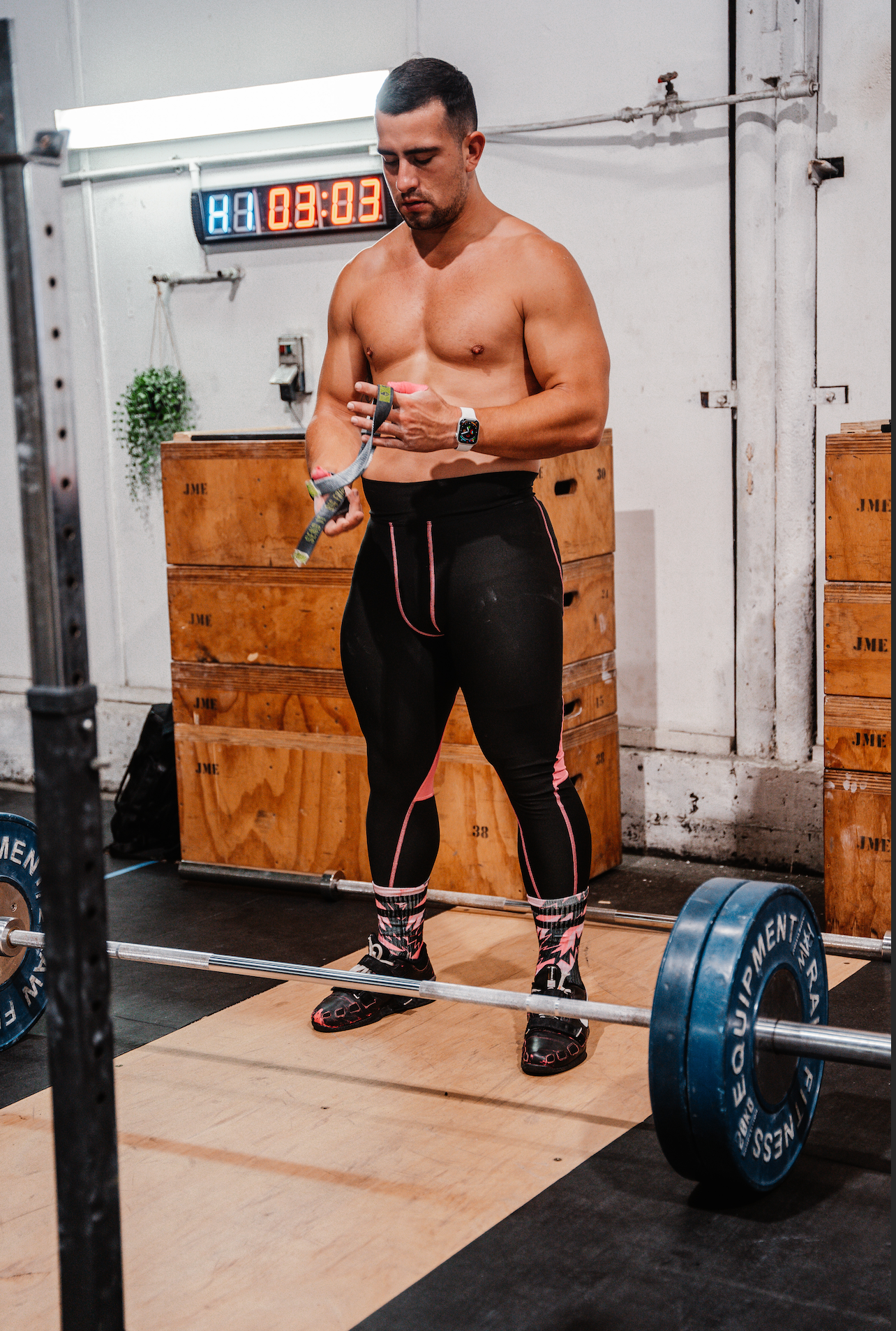 Men's Performance Leggings - Pink / Black